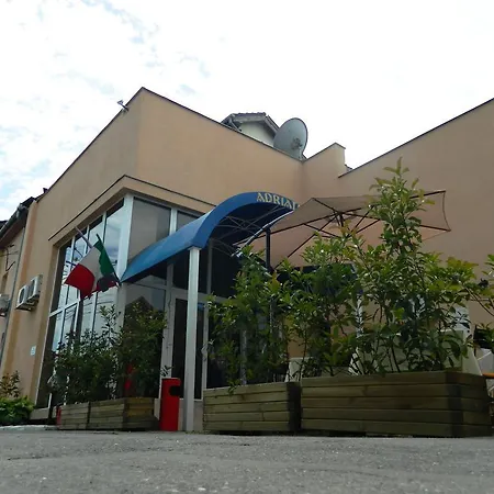 Adriatico Hotel 2*
